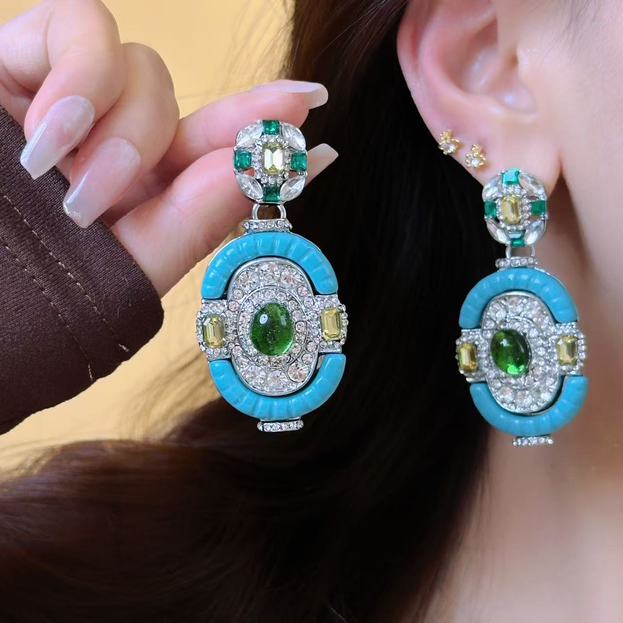 Винтажные серьги-подвески из с – обзор и цена Vintage Fashion Eras